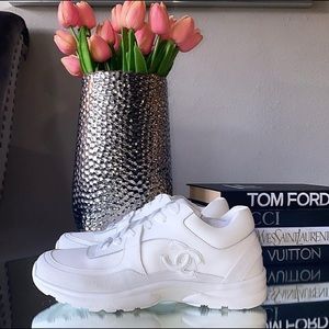 COPY - BRAND NEW LIMITED EDITION Chanel White Trainers CC ( 7.5)